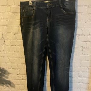 Paris Jeans Size 11 straight leg Jr’s